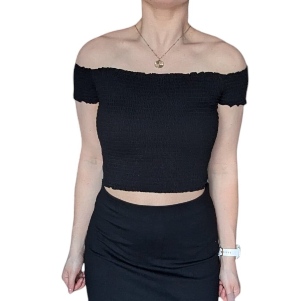 Garage Black Ruffle Hem Ribbed Stretchy Off the Shoulder Crop Top Women Medium